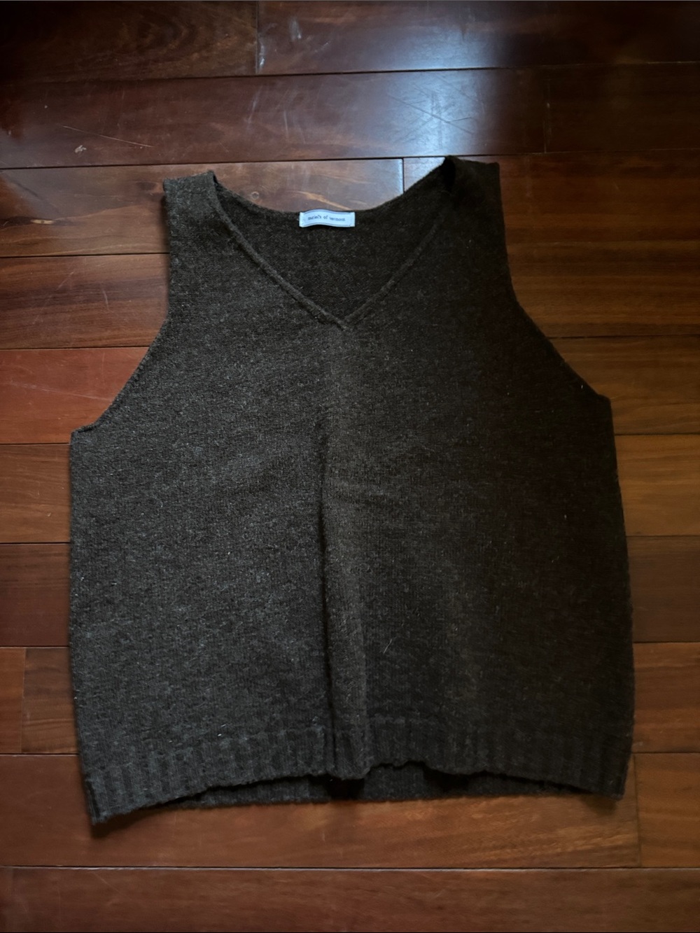 Muriel’s of Vermont  Women's Dark Brown V-Neck Sweater Vest